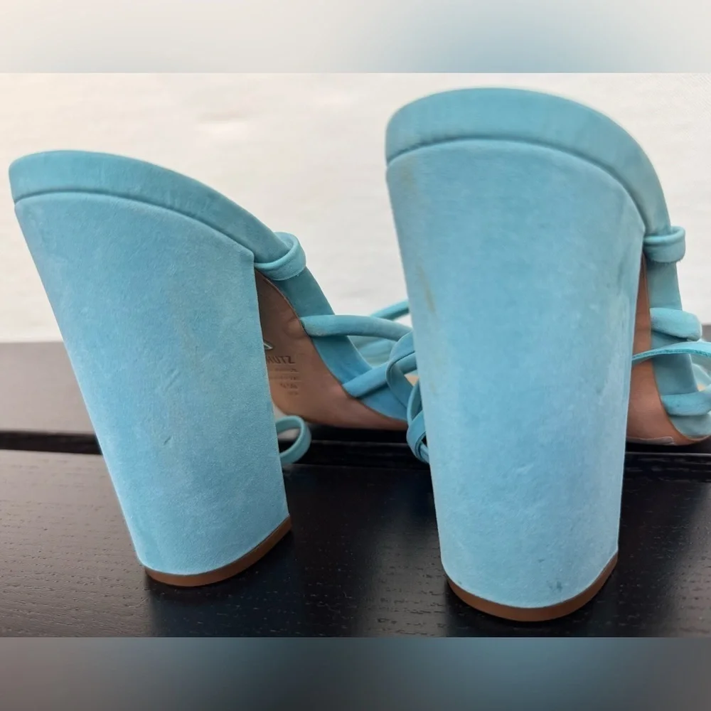 SCHUTZ new without